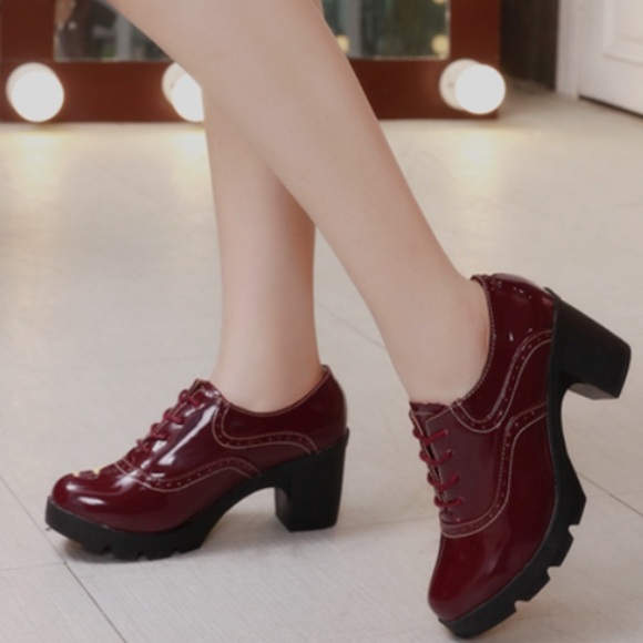 DADAWEN Women's Lace-up Platform Oxfords Mid Block Heel Brogue Shoe Patent *Read - Picture 1 of 17